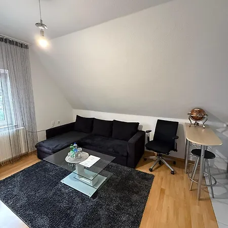 Hammer Apartment *